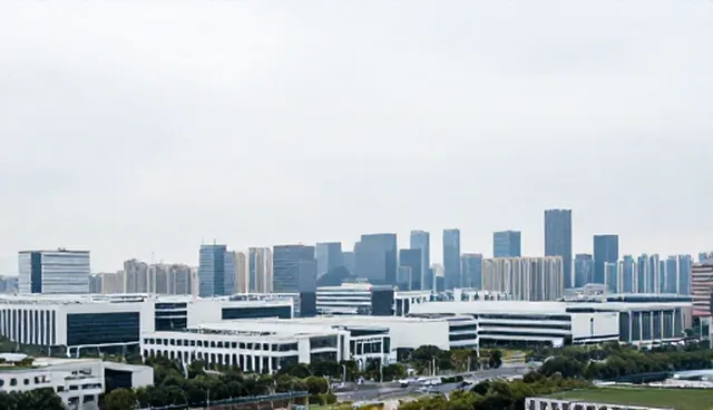 企业网站搭建中性能优化的适用条件与选择依据